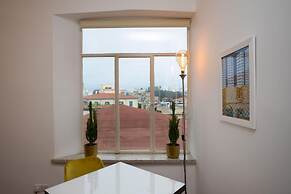 1-80 Collection Apt 301