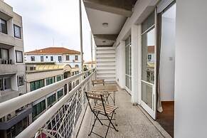 1-80 Collection Apt 202