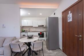 White Arches Sea View Apt No 2