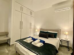 White Arches Sea View Apt No 2