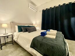 White Arches Sea View Apt No 2