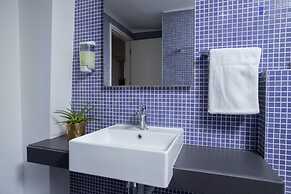 1-80 Collection 601 Penthouse