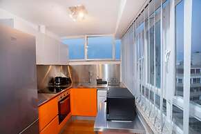 1-80 Collection 601 Penthouse