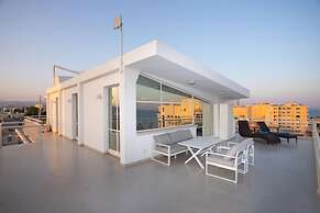 1-80 Collection 601 Penthouse