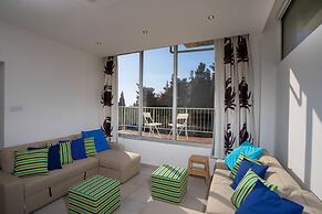 Athenaeum Beach Studio