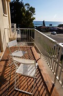 Athenaeum Beach Studio