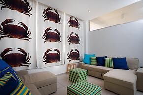 Athenaeum Beach Studio