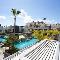 Opera Exclusive Studio