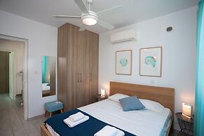 Villa Ioli Green Bay