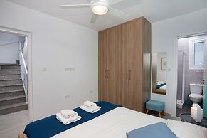 Villa Ioli Green Bay