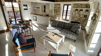 Leonys House in Dhoros