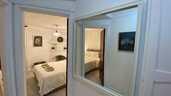 Leonys House in Dhoros