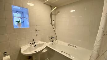 Leonys House in Dhoros