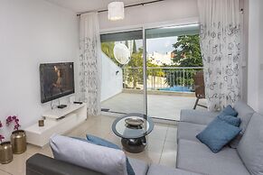 Bay View Gardens Apt 3