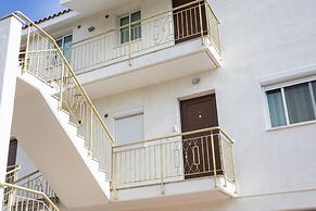 Bay View Gardens Apt 3