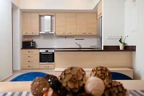 Bay View Gardens Apt 1