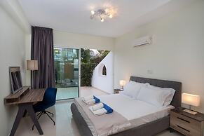 Bay View Gardens Apt 1