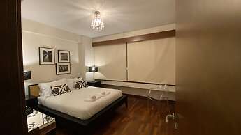 Hallmark Beach Apartment