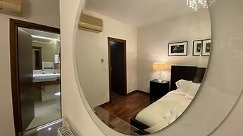 Hallmark Beach Apartment