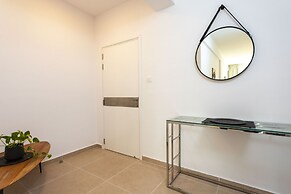 Kanika Seabreeze Apartment