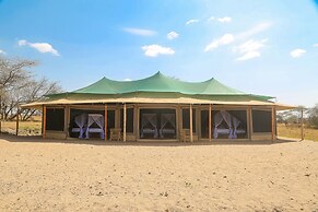 Ndoto Serengeti Camps