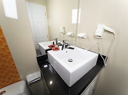 New Nordic Trend 6 by Apartwell