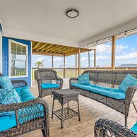 Backyard Oasis Hot Tub and 2 Shaded Decks