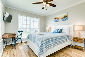 Backyard Oasis Hot Tub and 2 Shaded Decks