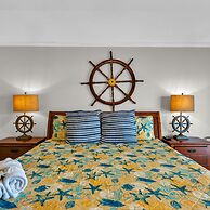 Backyard Oasis Hot Tub and 2 Shaded Decks