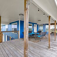 Backyard Oasis Hot Tub and 2 Shaded Decks