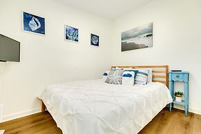 Cute Beach Bungalow Walk to the Beach