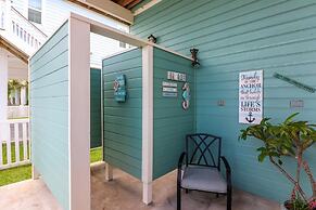 Great bay Views and a Pool in Isla Del Sol