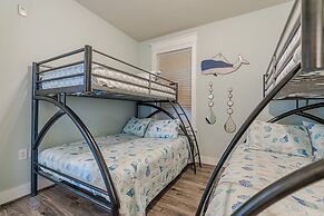 Stunning Views Beach Club 2 Pools and Amenities