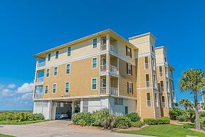 Stunning Views Beach Club 2 Pools and Amenities
