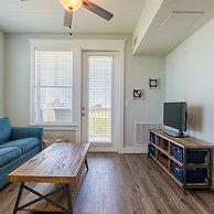 Stunning Views Beach Club 2 Pools and Amenities