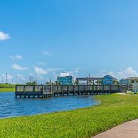 Stunning Views Beach Club 2 Pools and Amenities