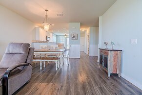 Stunning Views Beach Club 2 Pools and Amenities