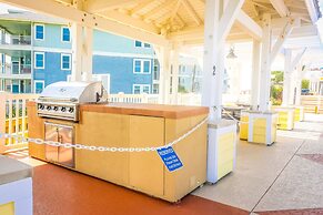 Stunning Views Beach Club 2 Pools and Amenities