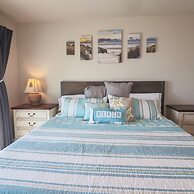 Superb Home With Private Walkover Unobstructed Views