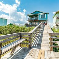 Superb Home With Private Walkover Unobstructed Views