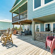 Superb Home With Private Walkover Unobstructed Views