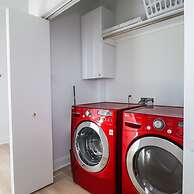 Unforgettable Vacation Getaway in Treasure Island