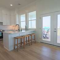 Unforgettable Vacation Getaway in Treasure Island