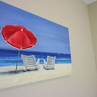 Beachfront Laid Back and Luxurious Diamond Beach Condo