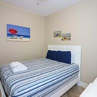 Beachfront Laid Back and Luxurious Diamond Beach Condo