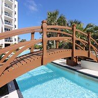 Beachfront Laid Back and Luxurious Diamond Beach Condo