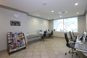 Have a Dream Vacation at High Tide