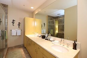 Have a Dream Vacation at High Tide