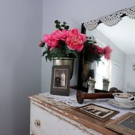 One-of-a-kind Home Near Moody Gardens and Bayou - Cute Cozy as can be