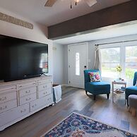 One-of-a-kind Home Near Moody Gardens and Bayou - Cute Cozy as can be